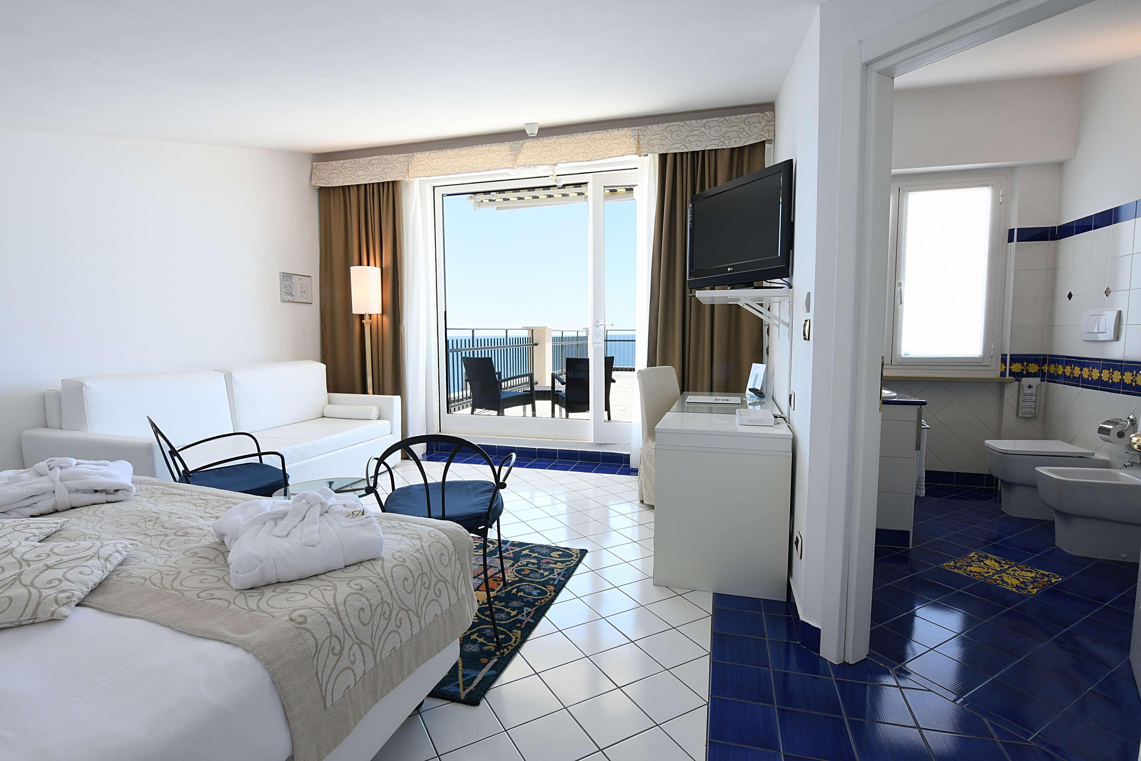 Best Western Hotel Acqua Novella سبوتورنو المظهر الخارجي الصورة