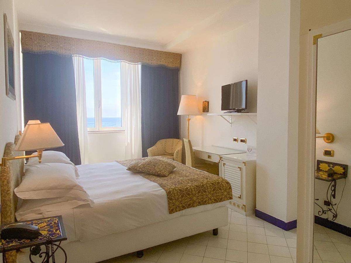 Best Western Hotel Acqua Novella سبوتورنو المظهر الخارجي الصورة