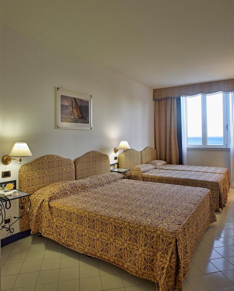 Best Western Hotel Acqua Novella سبوتورنو المظهر الخارجي الصورة